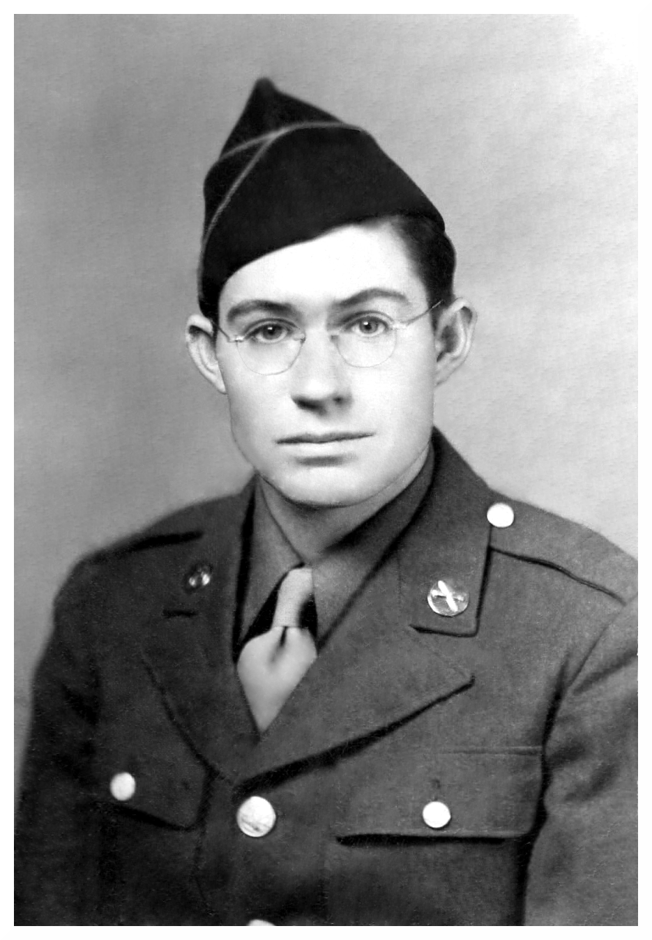 Posie Robert Doby - ca. 1943
