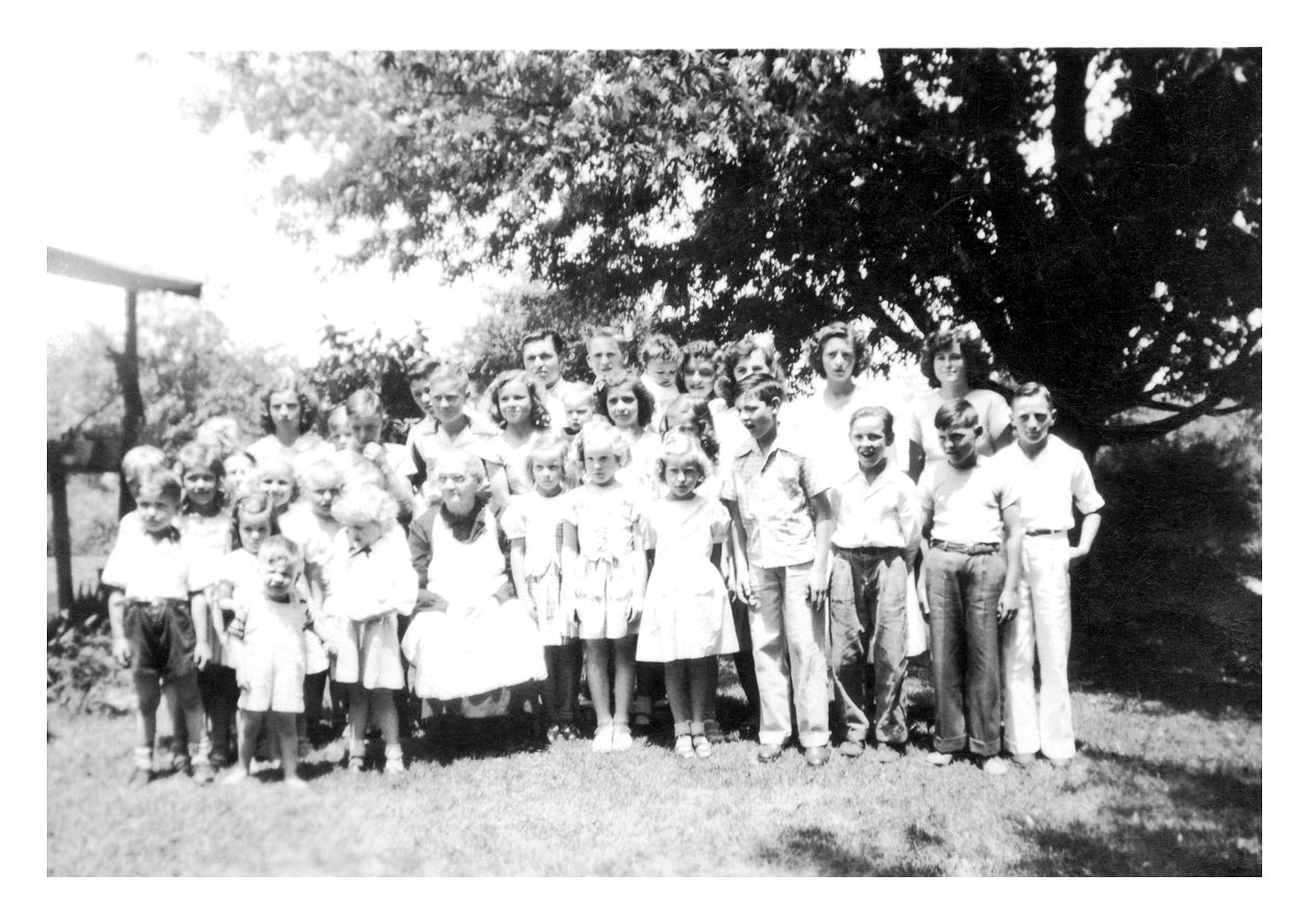 Martha (Gentry) Doby with grandchildren and great-grandchildren - 1948 Martha (Gentry) Doby with grandchildren and great-grandchildren - 1948