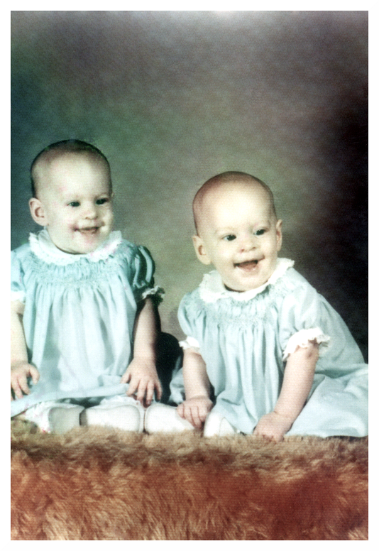 Shannon Marie (Doby) Wagoner (left) and Sherry Denise (Doby) Campbell (right)