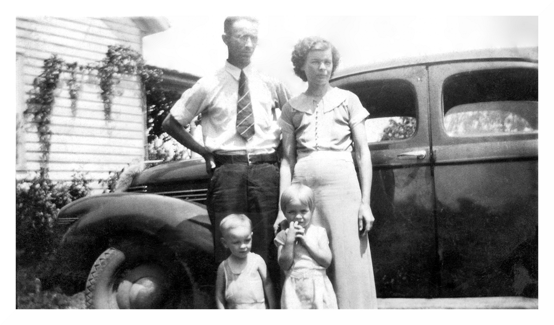 Troy and Bessie Doby, Troy Jr, Viola. - about 1938 Troy and Bessie Doby, Troy Jr, Viola. - about 1938