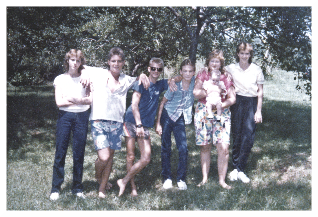 Some grandchildren of Troy and Bessie Doby - 1986.